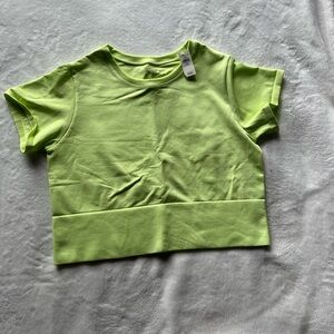 Cropped Exercise Tee